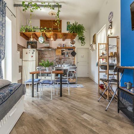 Апартаменты Go Go House 2 Casa Aprile Палермо Экстерьер фото